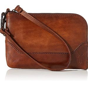 Frye Melissa Wristlet in Dark Brown